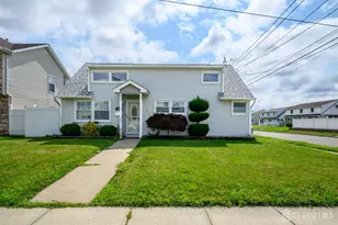 98 Daniel St, Carteret, NJ 07008 - Photo 2