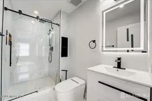 341 Danbury Ln, East Brunswick Township, NJ 08816 - Photo 22