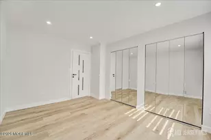 341 Danbury Ln, East Brunswick Township, NJ 08816 - Photo 16
