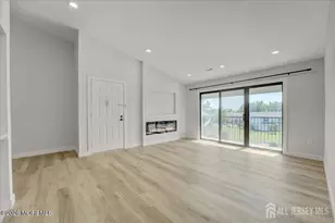341 Danbury Ln, East Brunswick Township, NJ 08816 - Photo 4