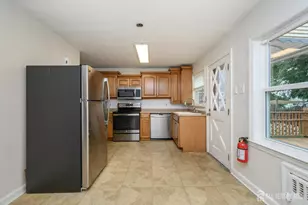 [Address not provided], Union Township, NJ 07083 - Photo 10