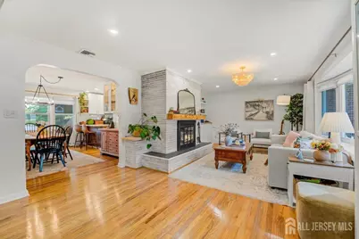 67 Morris Avenue, Edison, NJ 08837 - Photo 4