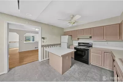 [Address not provided], Franklin Township, NJ 08873 - Photo 32