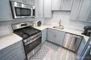 18 Keith Ct, South Brunswick Township, NJ 08824 - Photo 10