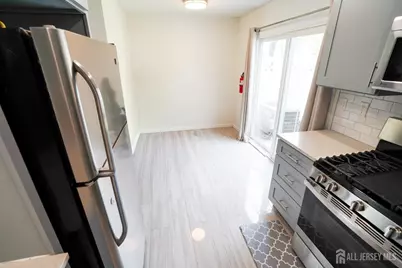 18 Keith Court, South Brunswick Township, NJ 08824 - Photo 8