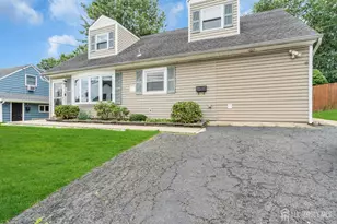 36 Elm Terrace, Sayreville, NJ 08859 - Photo 2