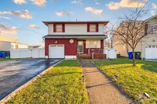 14 Carteret St, Port Reading, NJ 07064 - Photo 1