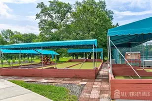 278 Crosse Dr, Monroe Township, NJ 08831 - Photo 20
