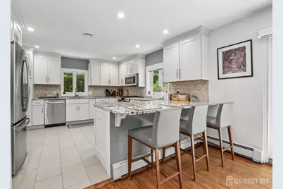 207 Stoughton Avenue, Cranford Township, NJ 07016 - Photo 16