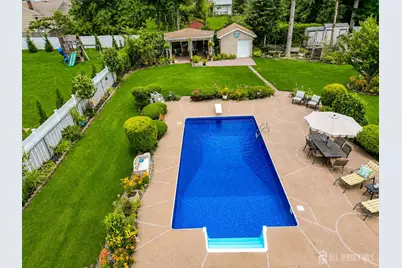 41 Edgewood Avenue, Colonia, NJ 07067 - Photo 12