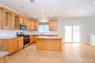 14 Bard Dr, Monroe Township, NJ 08831 - Photo 20