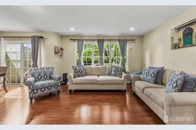 262 Retta Court, Piscataway Township, NJ 08854 - Photo 2