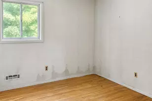 122 Southwood Dr, Old Bridge Township, NJ 08857 - Photo 16