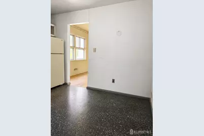 122 Southwood Drive, Old Bridge Township, NJ 08857 - Photo 8