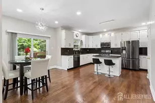 30 Larkspur Dr, South Brunswick Township, NJ 08810 - Photo 12