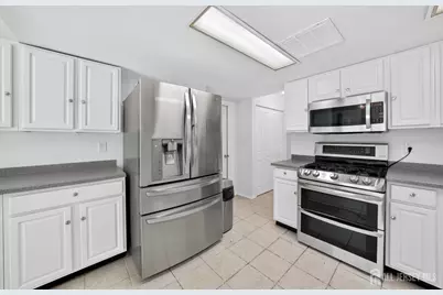 15 Harper Road, South Brunswick Township, NJ 08852 - Photo 12