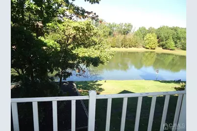 313 Wimbeldon Court, North Brunswick Township, NJ 08902 - Photo 4