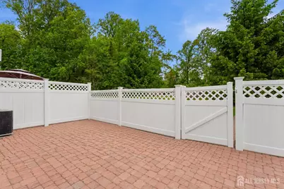101 Wellington Park Drive, South Brunswick Township, NJ 08540 - Photo 24