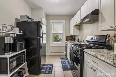 [Address not provided], Woodbridge Township, NJ 07095 - Photo 14