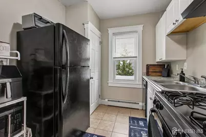 [Address not provided], Woodbridge Township, NJ 07095 - Photo 16