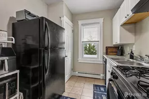 [Address not provided], Woodbridge Township, NJ 07095 - Photo 16