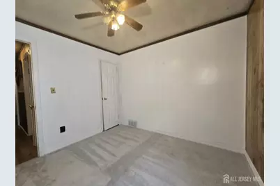 215 Sherry Street, Woodbridge Township, NJ 07095 - Photo 10