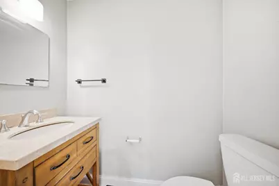 51 Pheasant Run, Edison, NJ 08820 - Photo 16