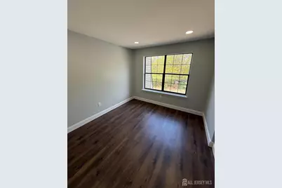 1008 Hidden Village Drive, Perth Amboy, NJ 08861 - Photo 12