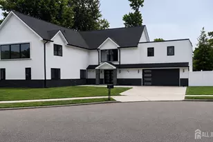 19 Lisa Ct, Colonia, NJ 07067 - Photo 1
