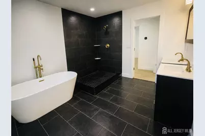 19 Lisa Court, Colonia, NJ 07067 - Photo 26