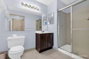 143 Sapphire Ln, Franklin Township, NJ 08823 - Photo 14