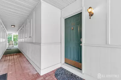 143 Sapphire Lane, Franklin Township, NJ 08823 - Photo 2