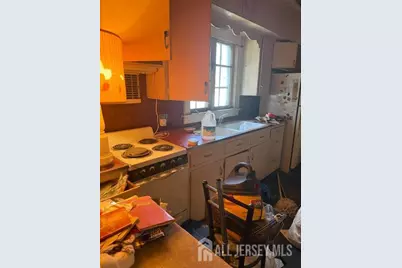 188 Kearny Avenue, Perth Amboy, NJ 08861 - Photo 6