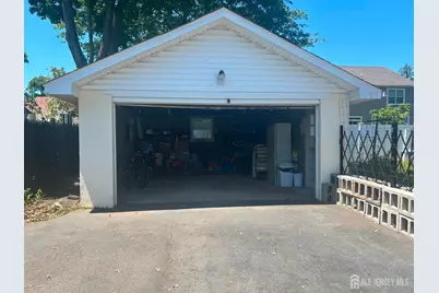 129 Hampton Street, Metuchen, NJ 08840 - Photo 54