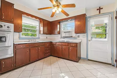 1920 Oxford Avenue, South Plainfield, NJ 07080 - Photo 14