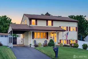 5 Jupiter Ct, Old Bridge Township, NJ 08879 - Photo 2
