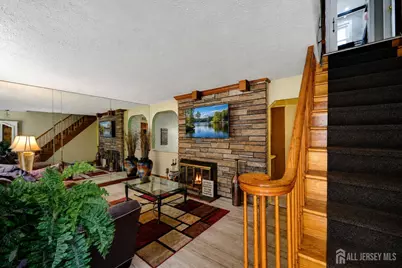 901 Milton Boulevard, Rahway, NJ 07065 - Photo 6