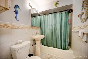 901 Milton Blvd, Rahway, NJ 07065 - Photo 24