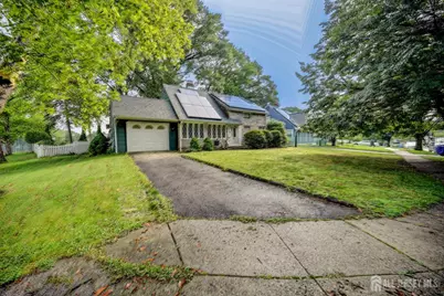 901 Milton Boulevard, Rahway, NJ 07065 - Photo 2