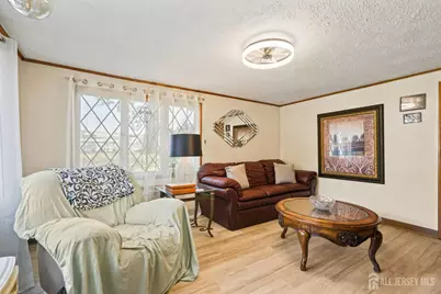 901 Milton Boulevard, Rahway, NJ 07065 - Photo 8