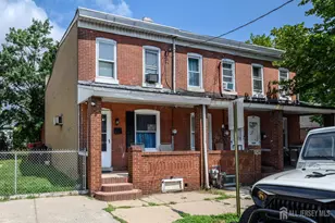 282 Ashmore Ave, Trenton, NJ 08611 - Photo 1