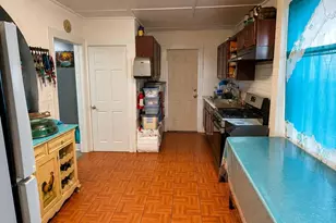 979 W 4th Street W, Plainfield, NJ 07063 - Photo 4