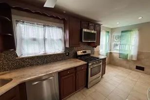 2 Elaine Ct, Old Bridge Township, NJ 08857 - Photo 6