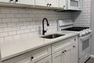 118 W 2 St, Roselle, NJ 07203 - Photo 4