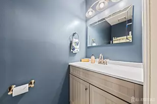 344 Constitution Cir, North Brunswick Township, NJ 08902 - Photo 14