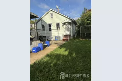 770 Gadek Place, Perth Amboy, NJ 08861 - Photo 2