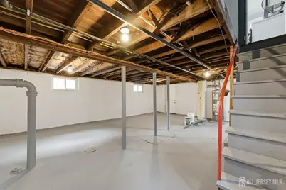 [Address not provided], Woodbridge Township, NJ 07095 - Photo 40