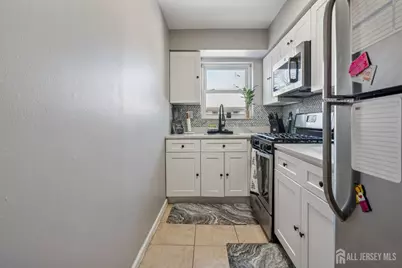 43 Gramercy Gardens #B, Middlesex, NJ 08846 - Photo 10