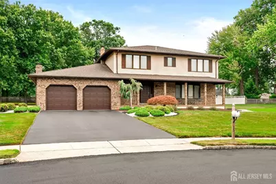 15 Adams Court, Hamilton Township, NJ 08690 - Photo 2