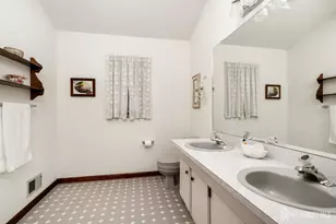 15 Adams Ct, Hamilton Township, NJ 08690 - Photo 20